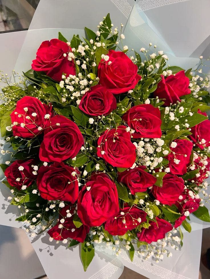Red Roses — image 2